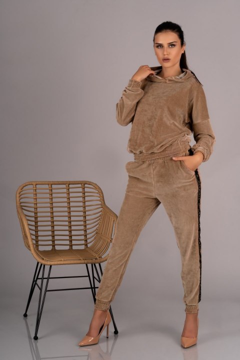 Merribel Provocateur Me Camel - L Merribel Provocateur Me Camel - L