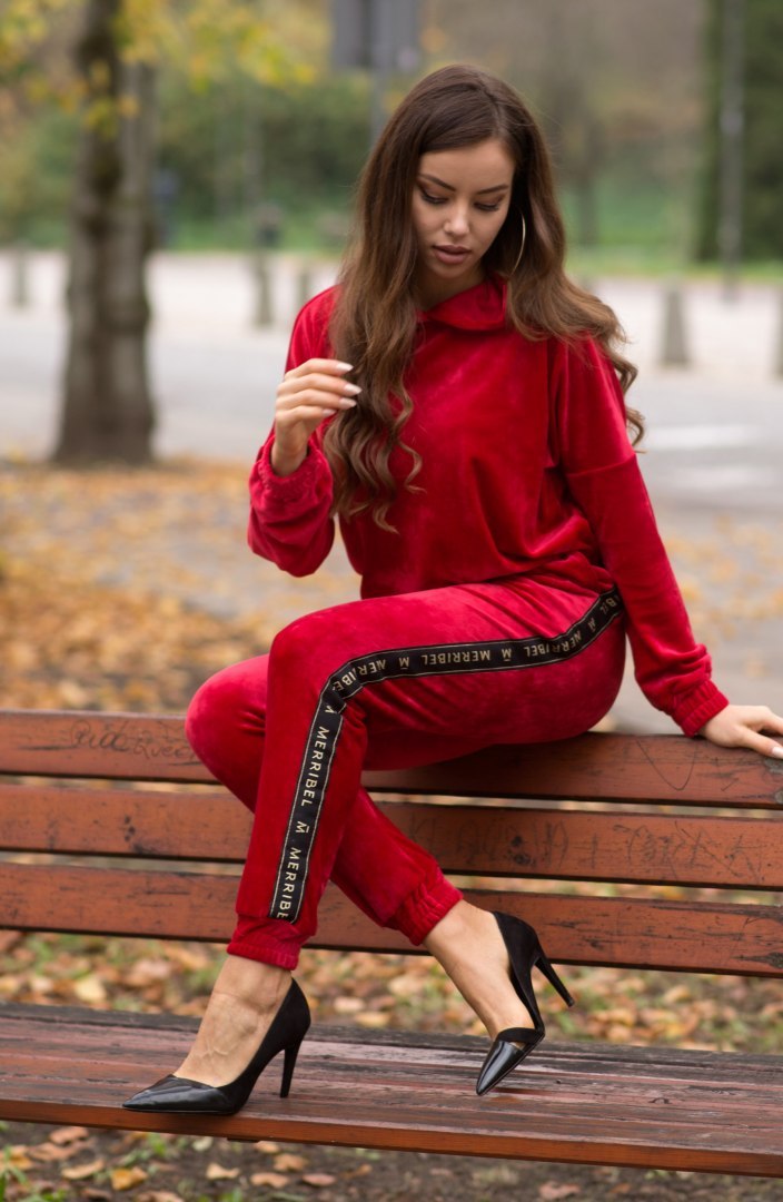 Merribel Provocateur Me Red - L Merribel Provocateur Me Red - L
