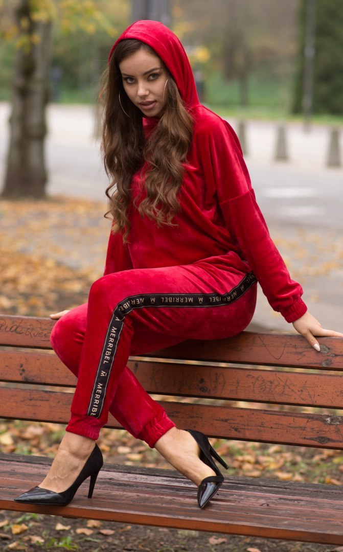 Merribel Provocateur Me Red - L Merribel Provocateur Me Red - L