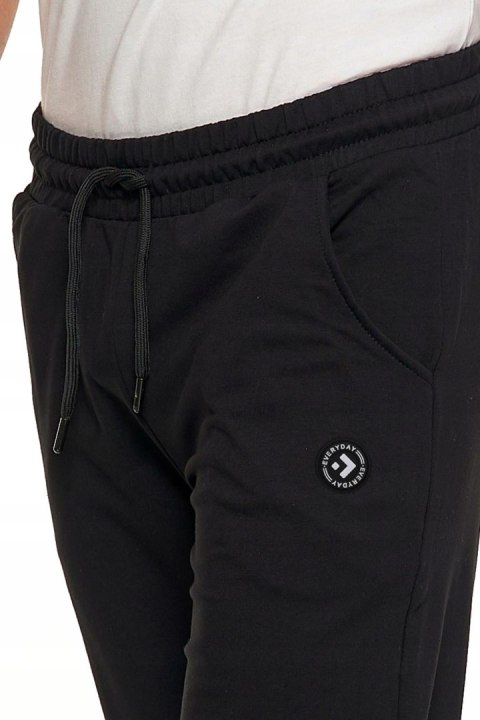 Spodnie dresowe męskie JOGGERY wygodne dresy z bawełny wiązane MORAJ - XXL Spodnie dresowe męskie JOGGERY wygodne dresy z bawełny wiązane MORAJ - XXL
