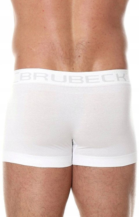 Bokserki męskie bezszwowe BRUBECK BX1005M biały - M Bokserki męskie bezszwowe BRUBECK BX1005M biały - M