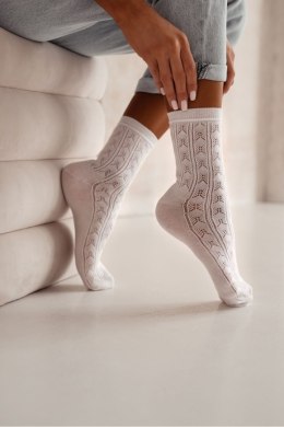 MILENA SKARPETKI DAMSKIE AŻUROWE 0989.007