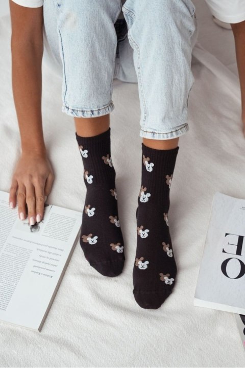 MILENA SKARPETKI DAMSKIE GŁOWY MISIA Z CIENIEM 0200.142 MILENA SKARPETKI DAMSKIE GŁOWY MISIA Z CIENIEM 0200.142