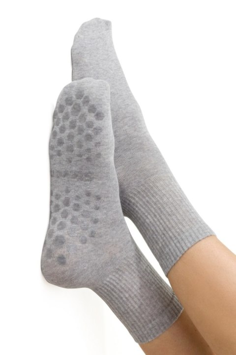 STEVEN SKARPETY DAMSKIE Z ABS 088