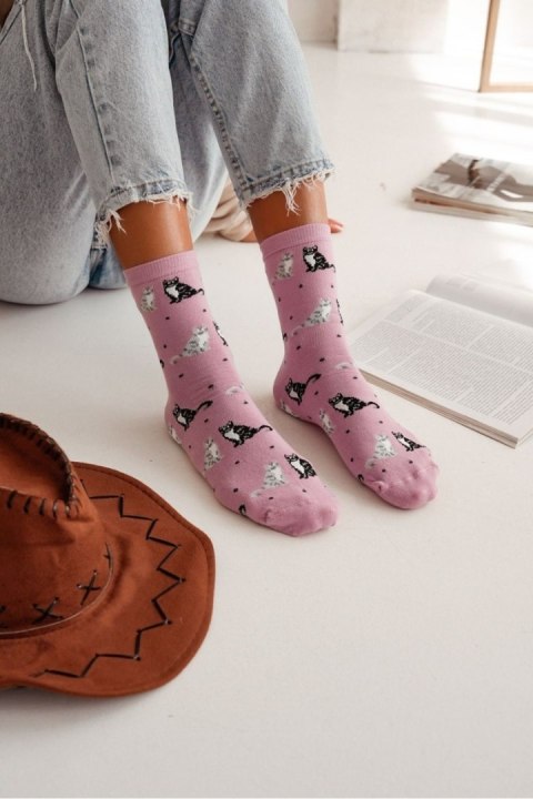 MILENA Skarpetki damskie Kotki i kropki 0200.171