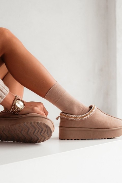 MILENA SKARPETKI DAMSKIE BAWEŁNIANE Z LUREKSOWYM ŚCIĄGACZEM 0200.060 MILENA SKARPETKI DAMSKIE BAWEŁNIANE Z LUREKSOWYM ŚCIĄGACZEM 0200.060