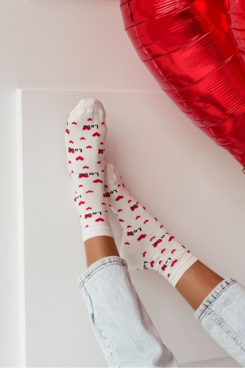 MILENA SKARPETKI DAMSKIE LOVE 0200.143